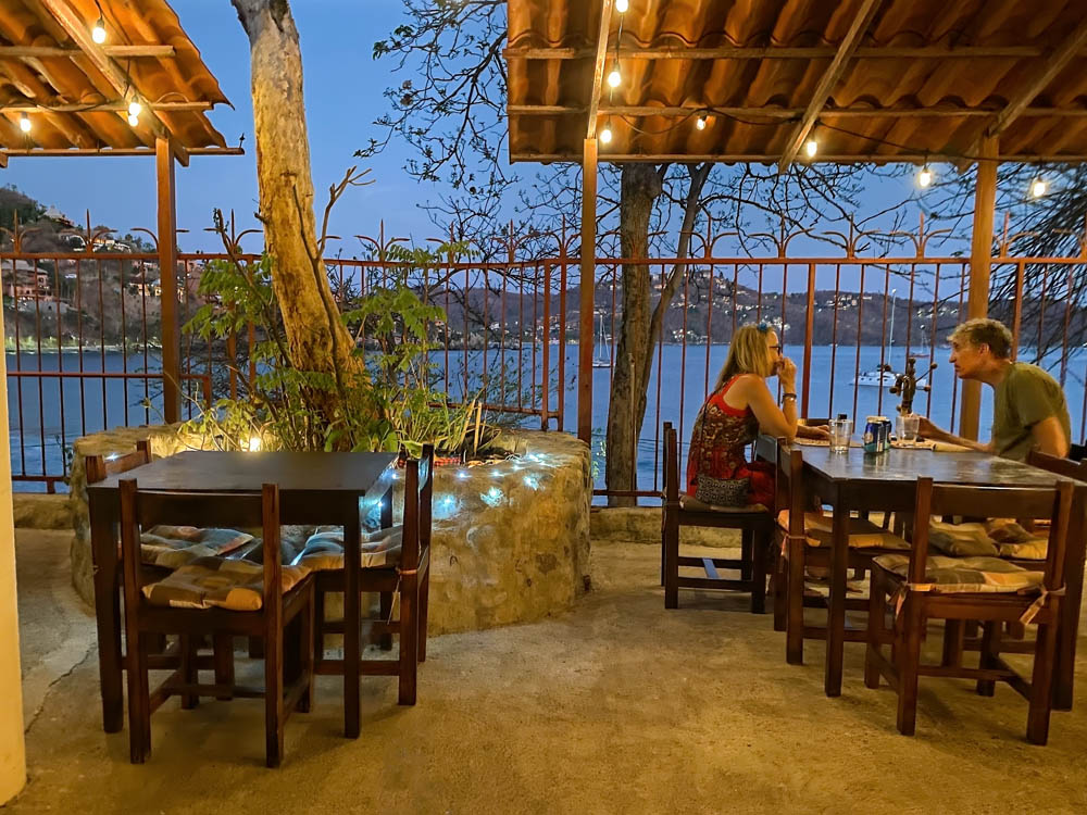 Restaurante La Tejita en Playa Las Manzanillas
